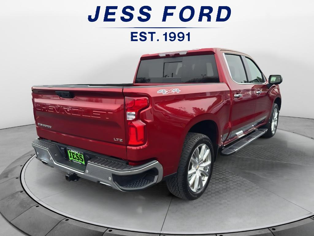 2024 Chevrolet Silverado 1500 LTZ photo 4