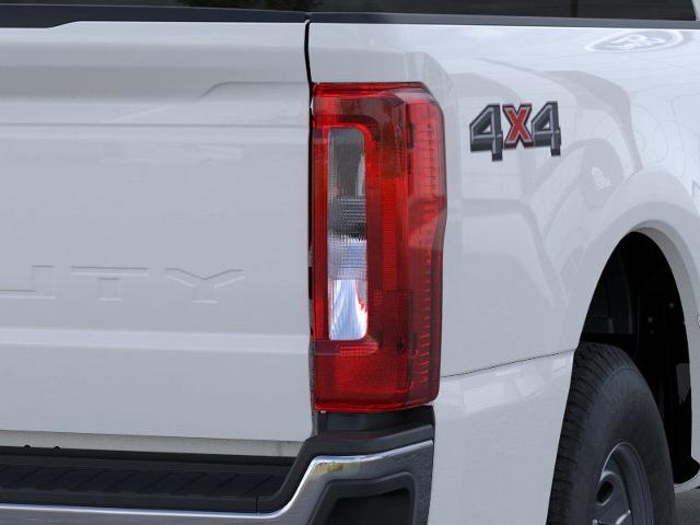 2025 Ford F-250 photo 31