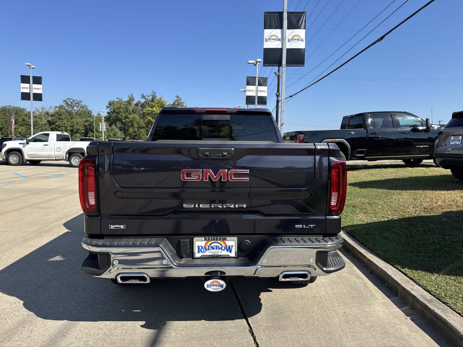 2026 Gmc Sierra SLT photo 6