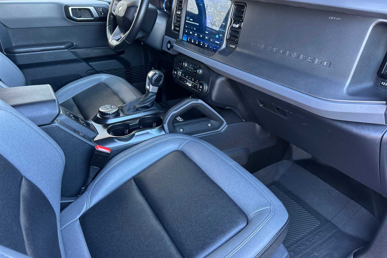 2024 Ford Bronco Big Bend photo 17