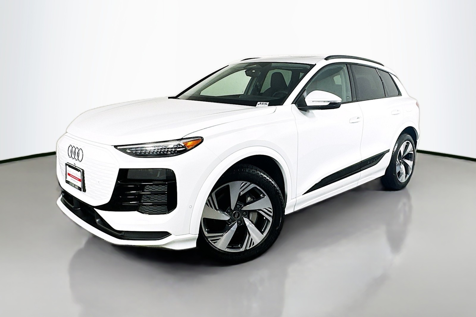 2025 Audi Q6 e-tron Premium Plus