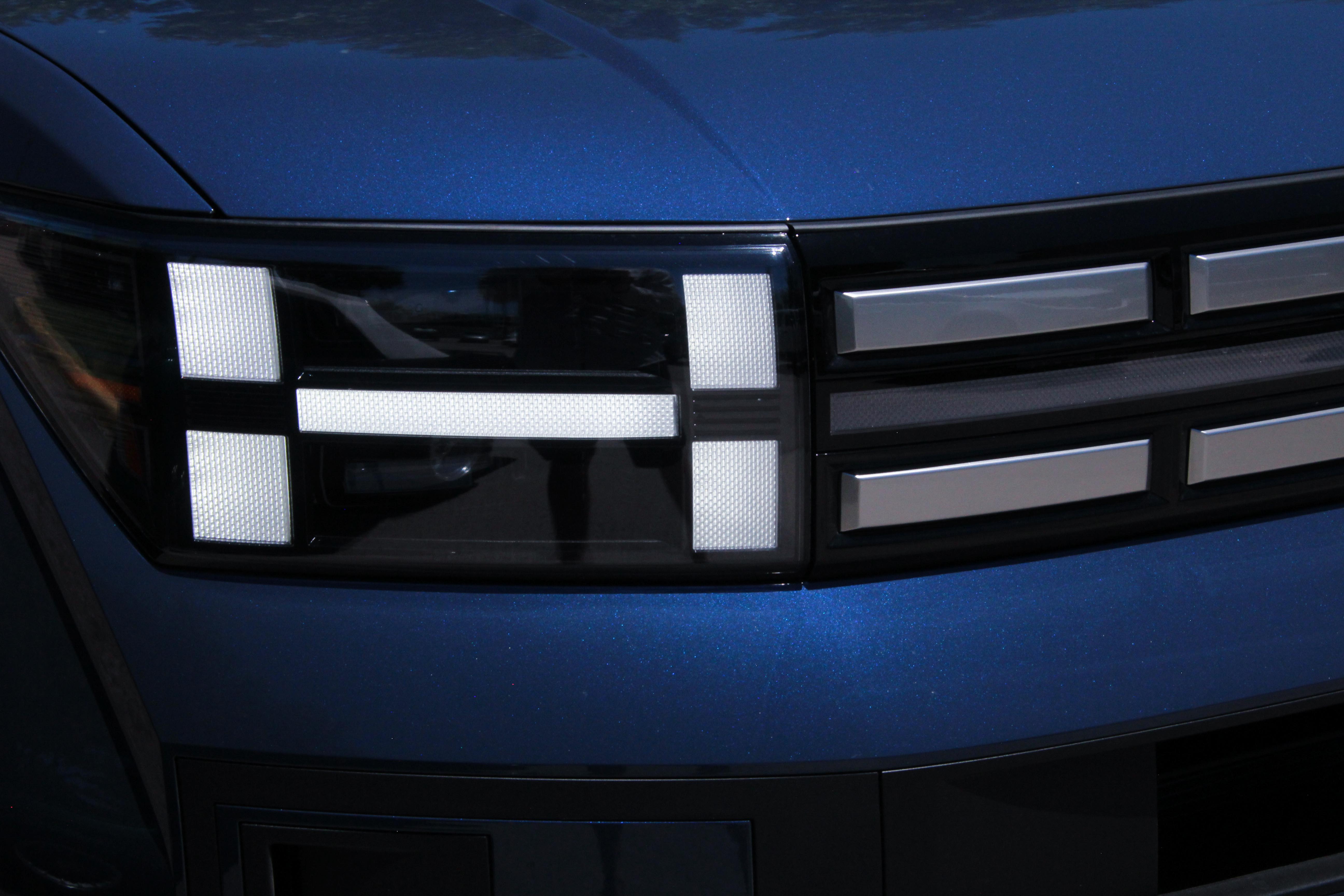 2026 Hyundai Santa Fe SEL photo 3