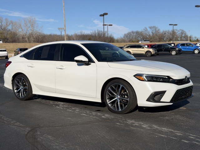 2024 Honda Civic Touring's photo