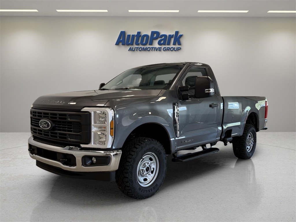 2026 Ford F-350 XL photo 2