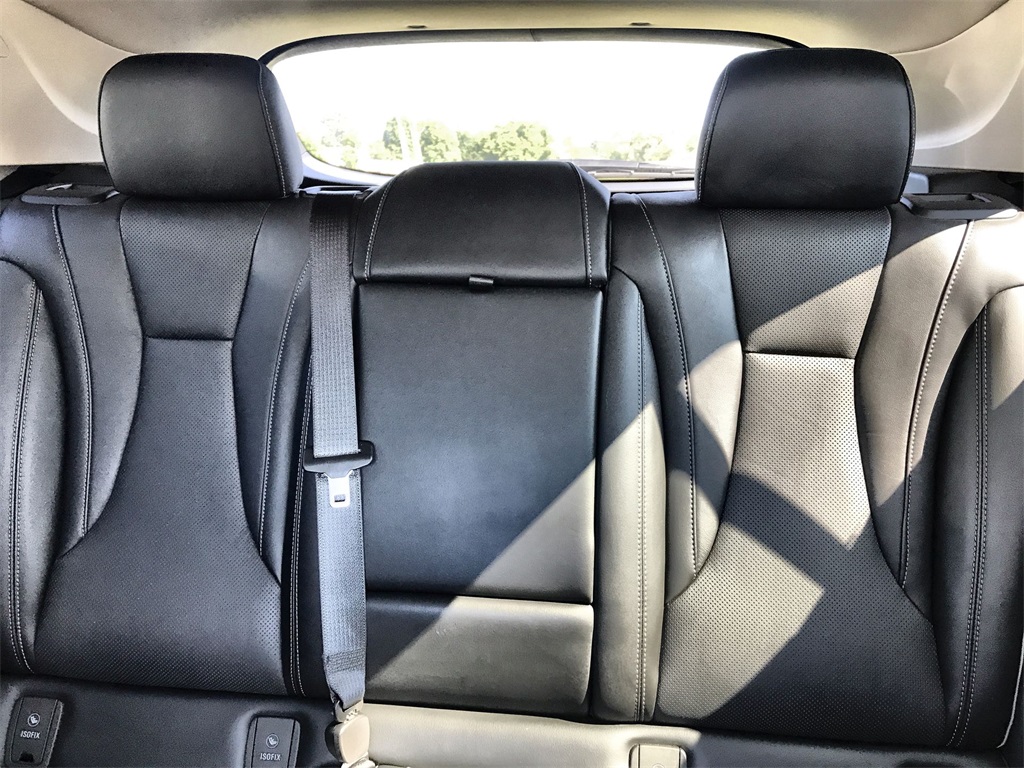 2022 Buick Envision Essence photo 17