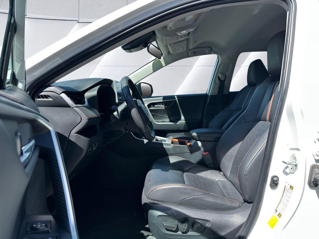 2024 Toyota RAV4 Adventure photo 7