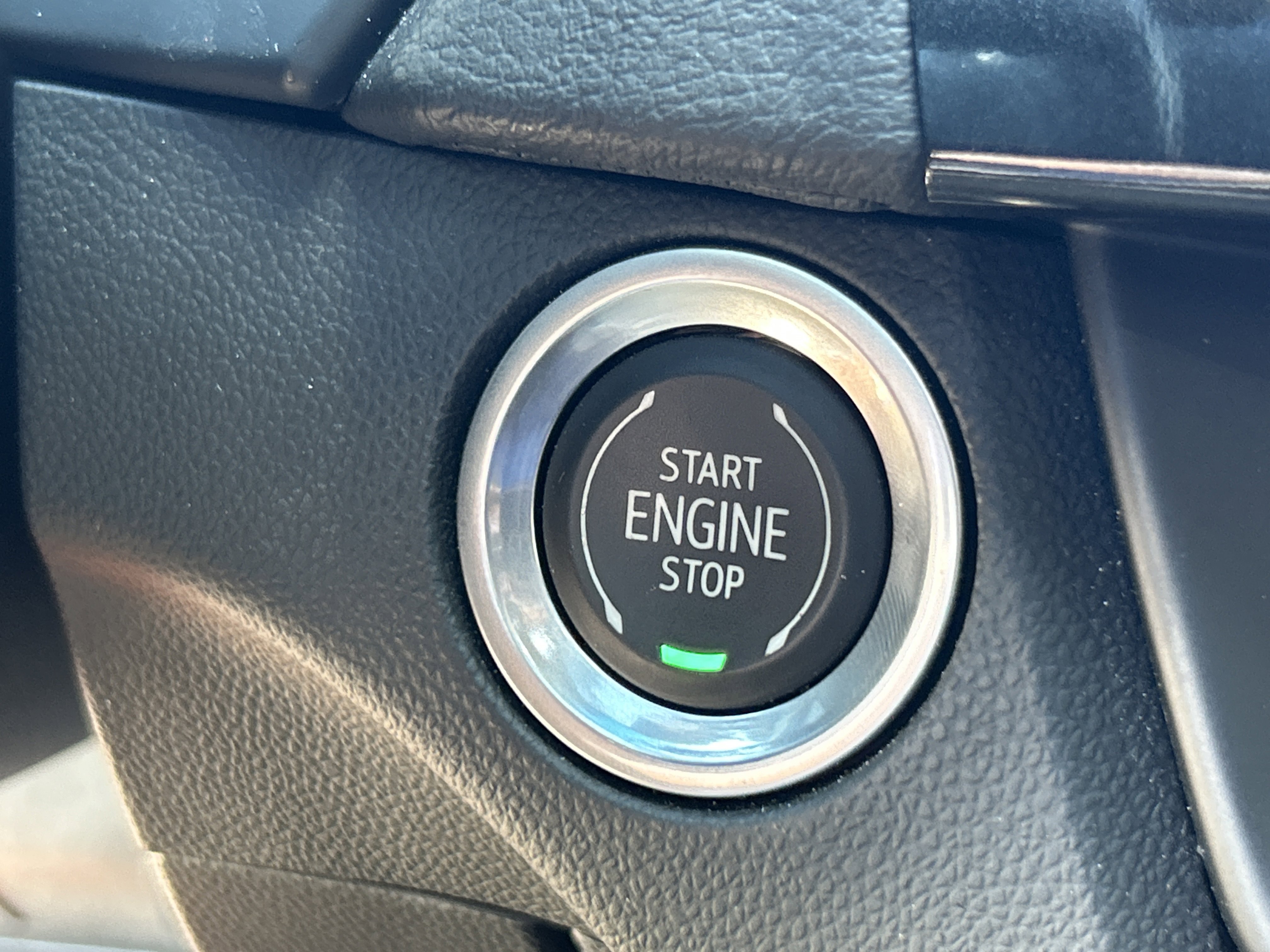 2023 Cadillac CT4 photo 8