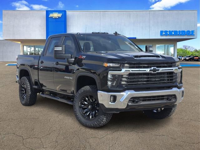 2025 Chevrolet Silverado 2500HD LT's photo