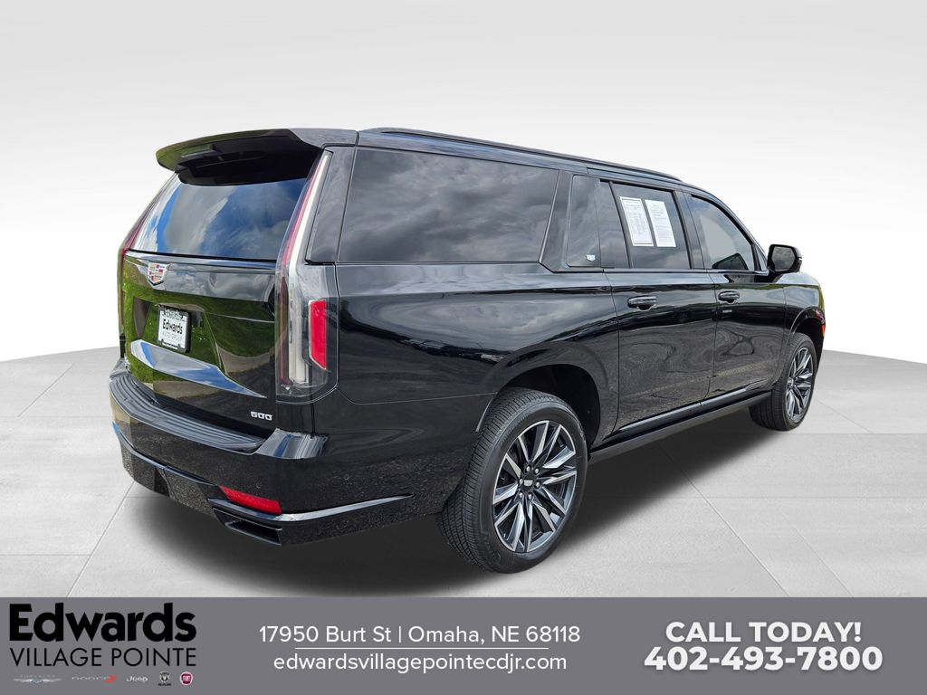 2022 Cadillac Escalade ESV Sport Platinum photo 3