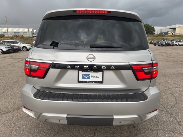 2021 Nissan Armada SV photo 3