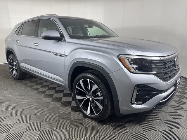 2026 Volkswagen Atlas Cross Sport SEL Premium R-LINE's photo