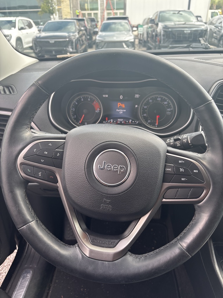 2019 Jeep Cherokee Limited photo 8