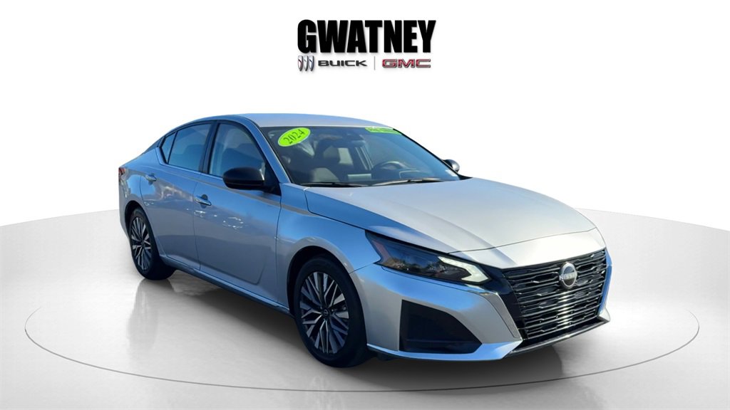 2024 Nissan Altima SV