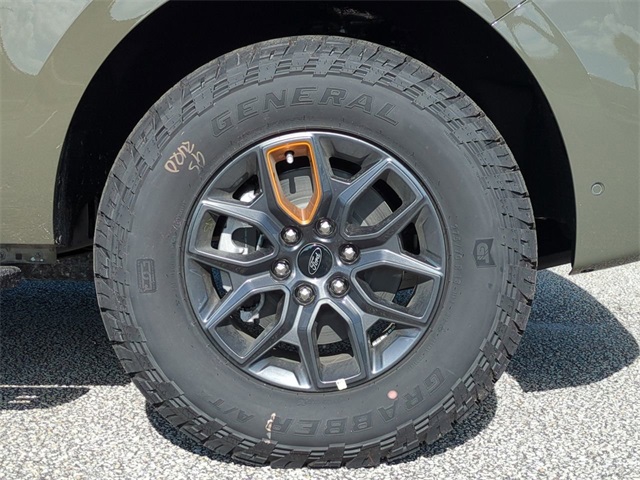 2025 Ford Expedition photo 10