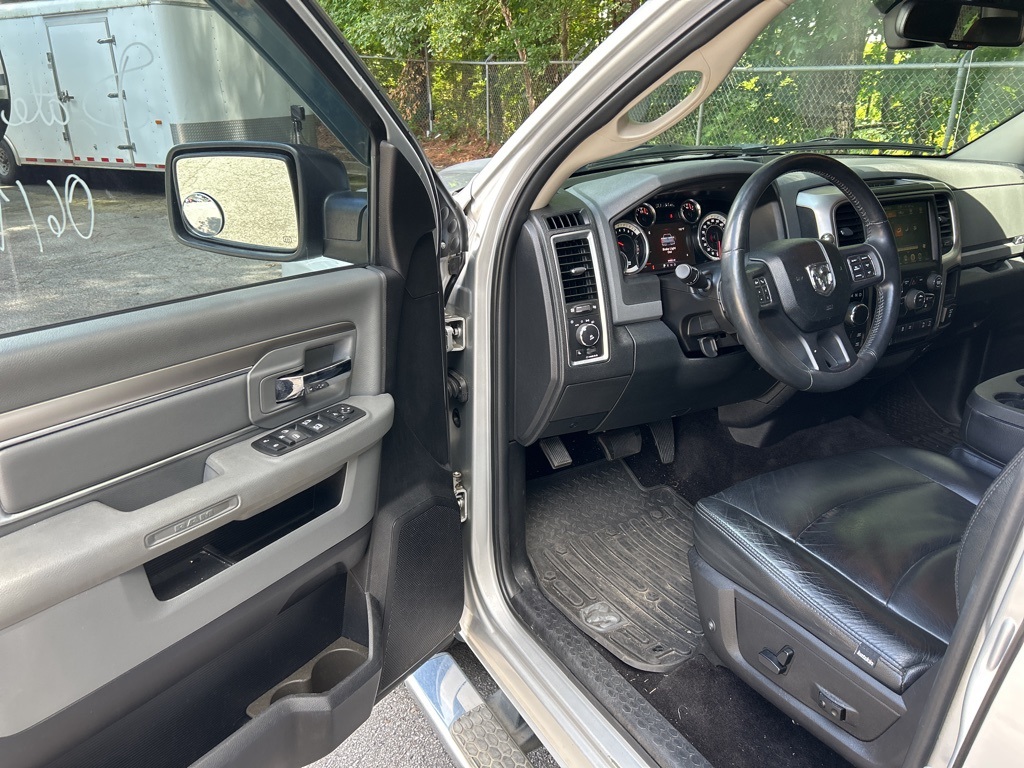 2016 Ram 1500 Big Horn photo 4