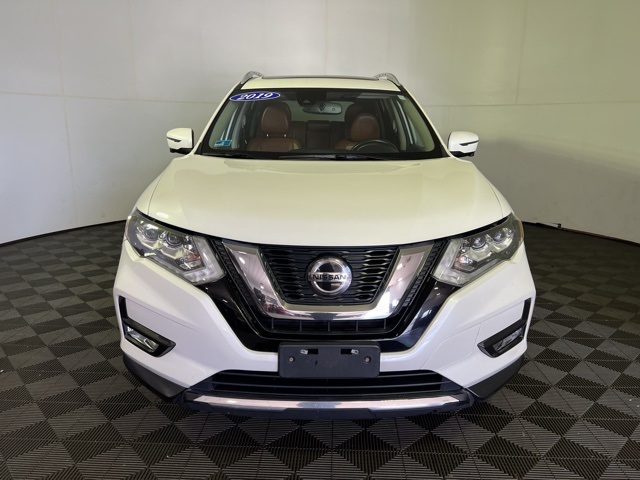 2019 Nissan Rogue SL photo 2