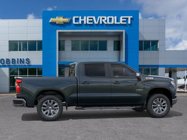 2026 Chevrolet Silverado 1500 LT photo 2