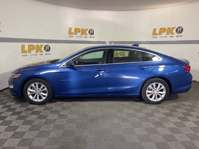 2023 Chevrolet Malibu 1LT photo 4