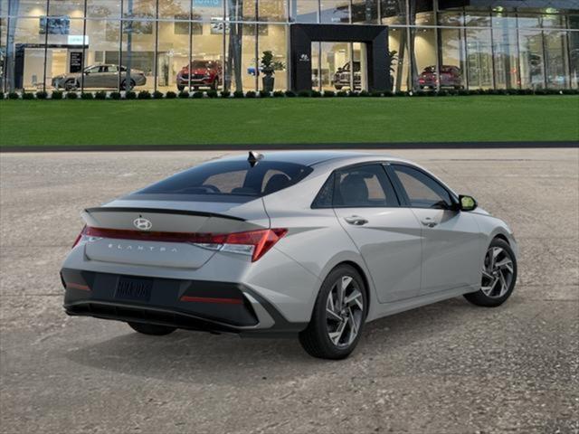 2025 Hyundai Elantra SEL Sport photo 4