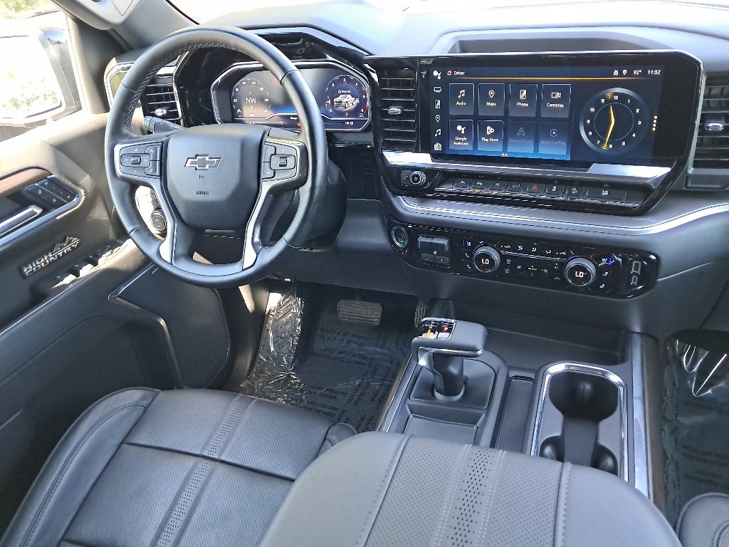 2024 Chevrolet Silverado 1500 High Country photo 22