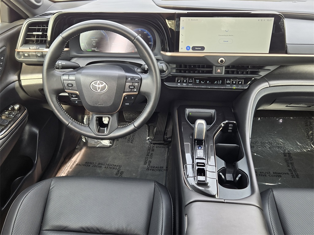 2025 Toyota Crown photo 24