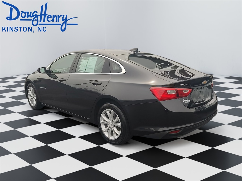 2023 Chevrolet Malibu 1LT photo 3