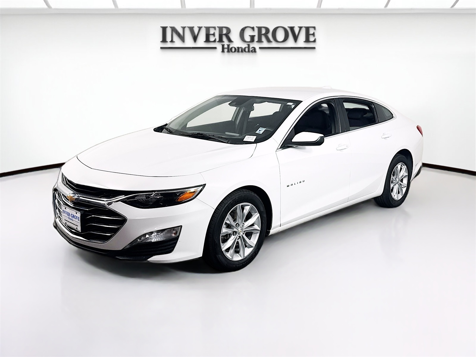 2024 Chevrolet Malibu 1LT's photo