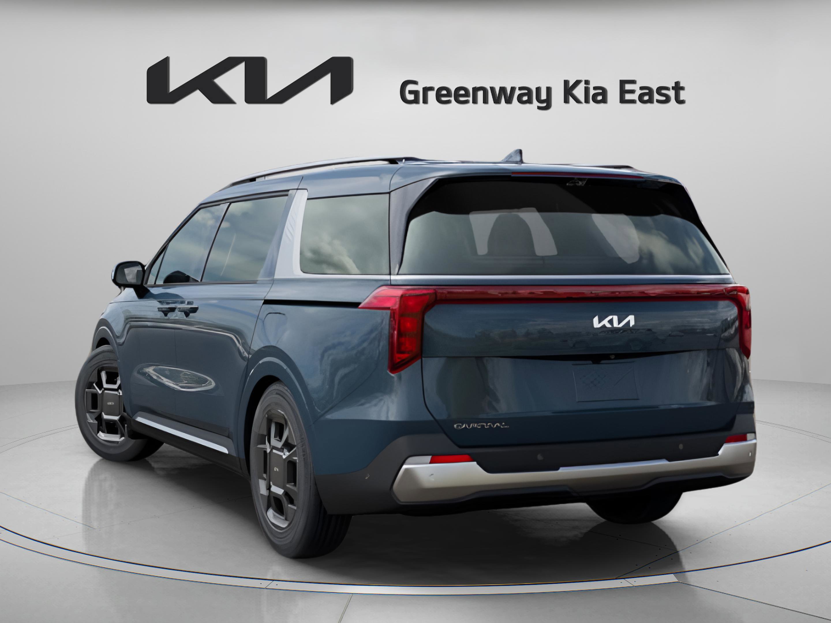 2026 Kia Carnival SX photo 5
