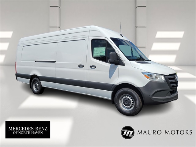 2025 Mercedes-Benz Sprinter Cargo Van Base's photo