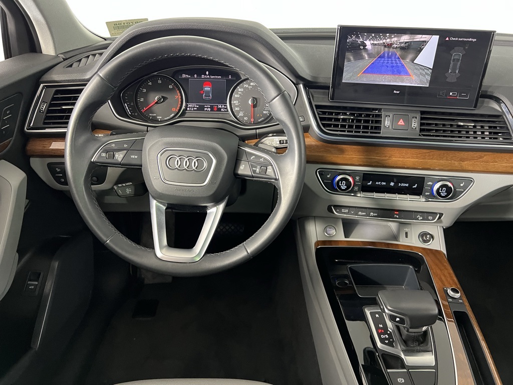 2022 Audi Q5 45 S line Premium photo 9