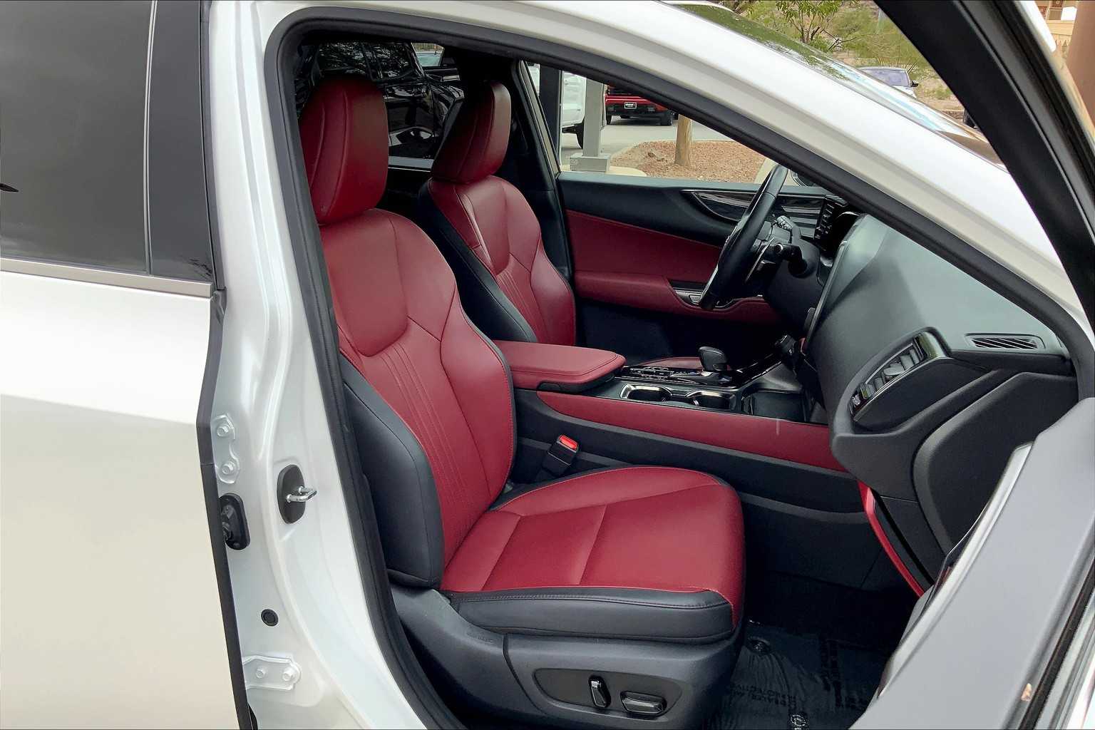 2024 Lexus NX 350 Premium photo 8