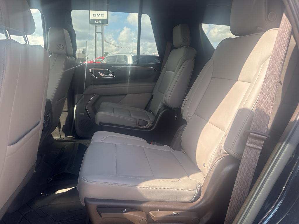 2022 Chevrolet Tahoe LT photo 11