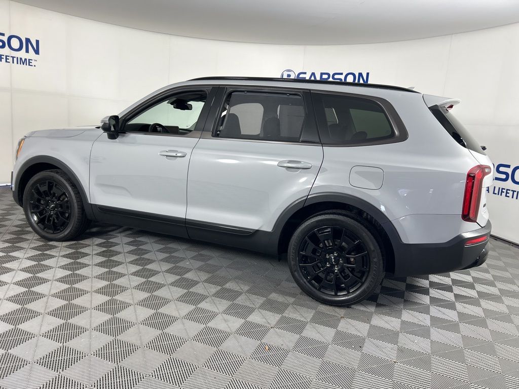 2022 Kia Telluride EX photo 5