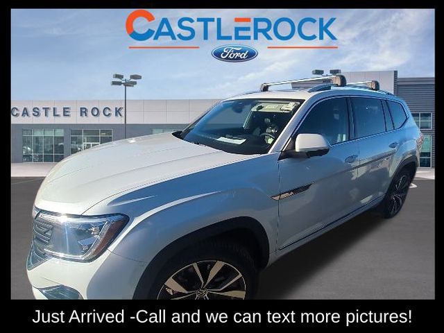 2024 Volkswagen Atlas SEL Premium R-Line's photo