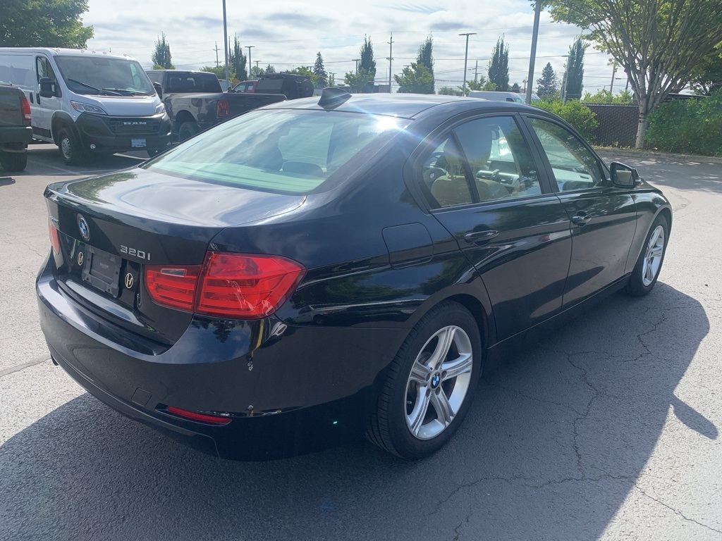 2014 Bmw 320i xDrive photo 3