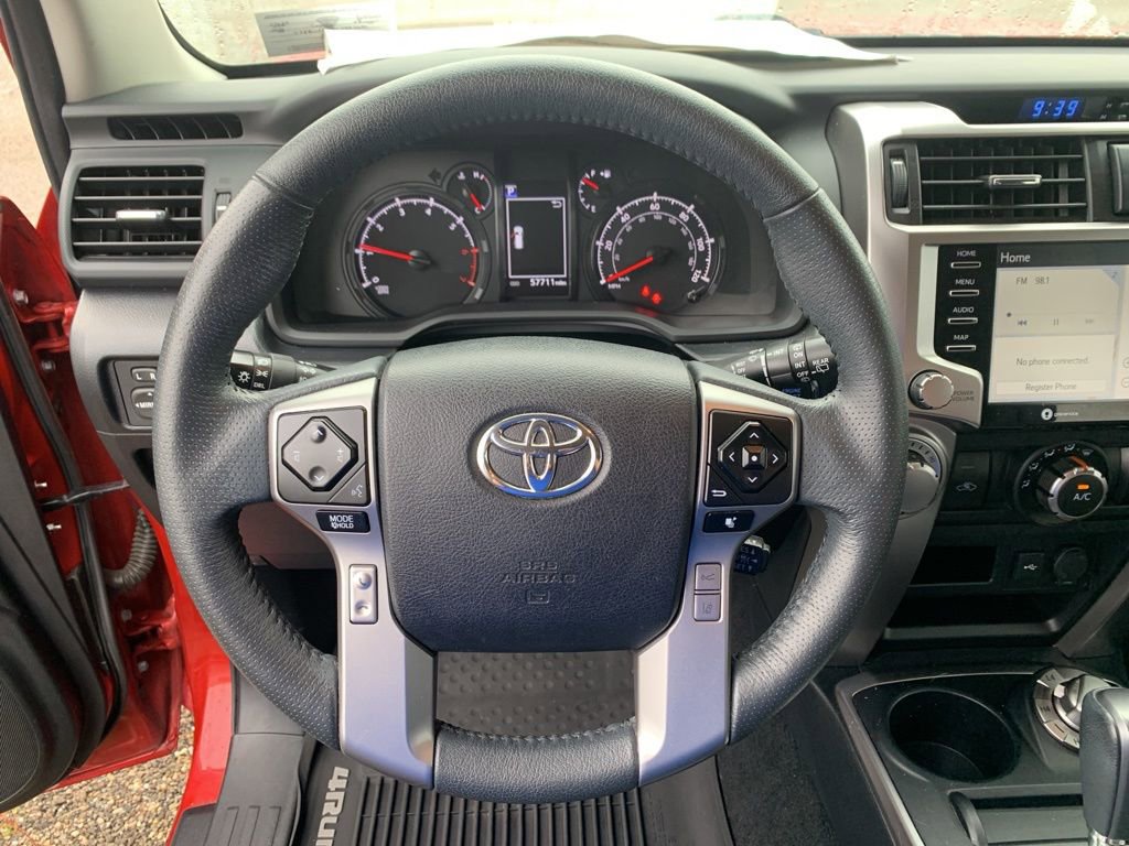 2020 Toyota 4Runner SR5 Premium photo 19