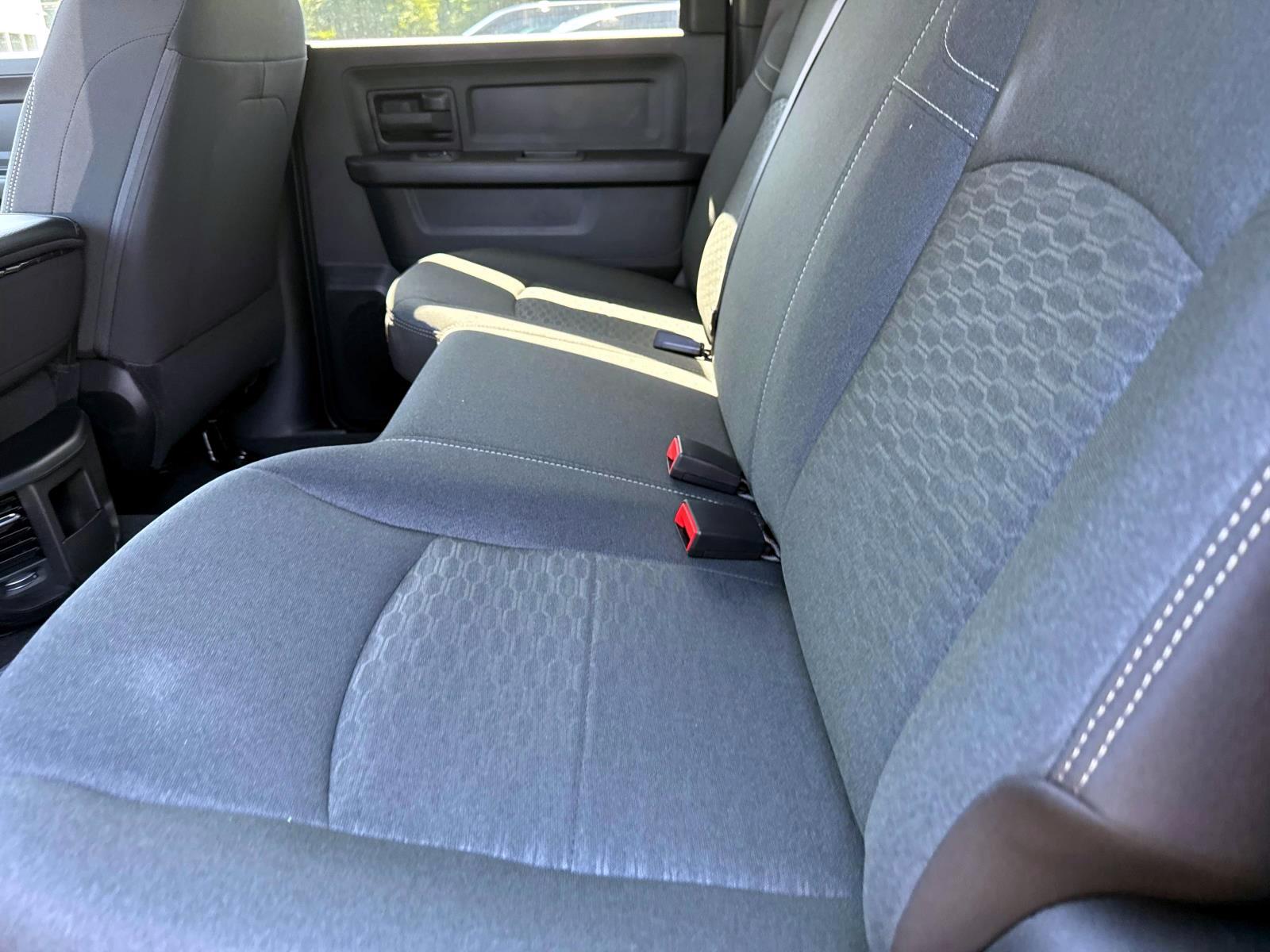 2025 Ram 2500 Tradesman photo 9