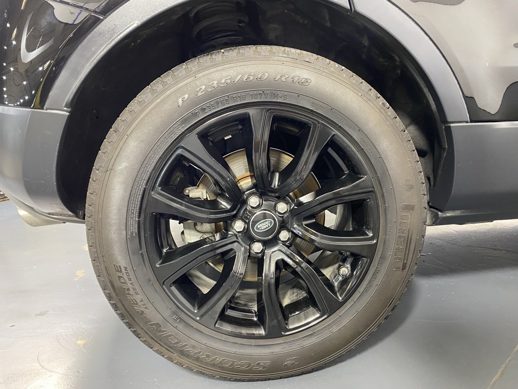 2019 Land Rover Range Rover Evoque SE Premium photo 30