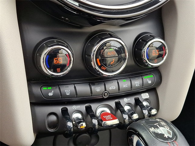 2019 Mini Cooper Convertible Iconic photo 15