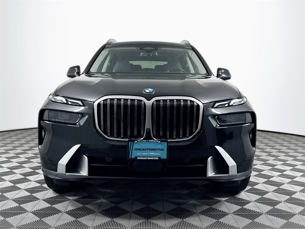 2023 Bmw X7 xDrive40i photo 2