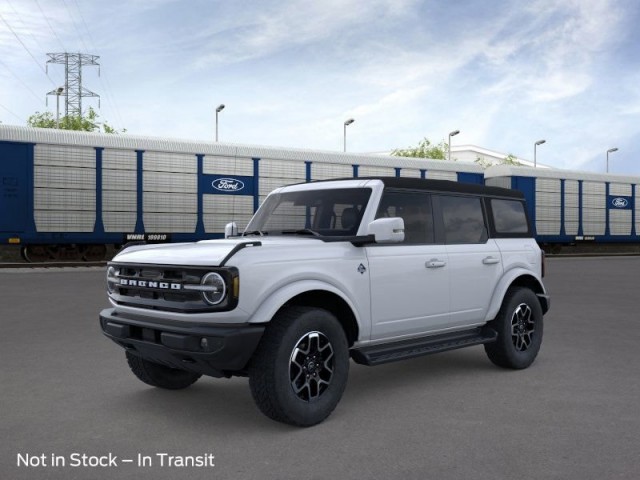 2025 Ford Bronco 4-Door Outer Banks's photo