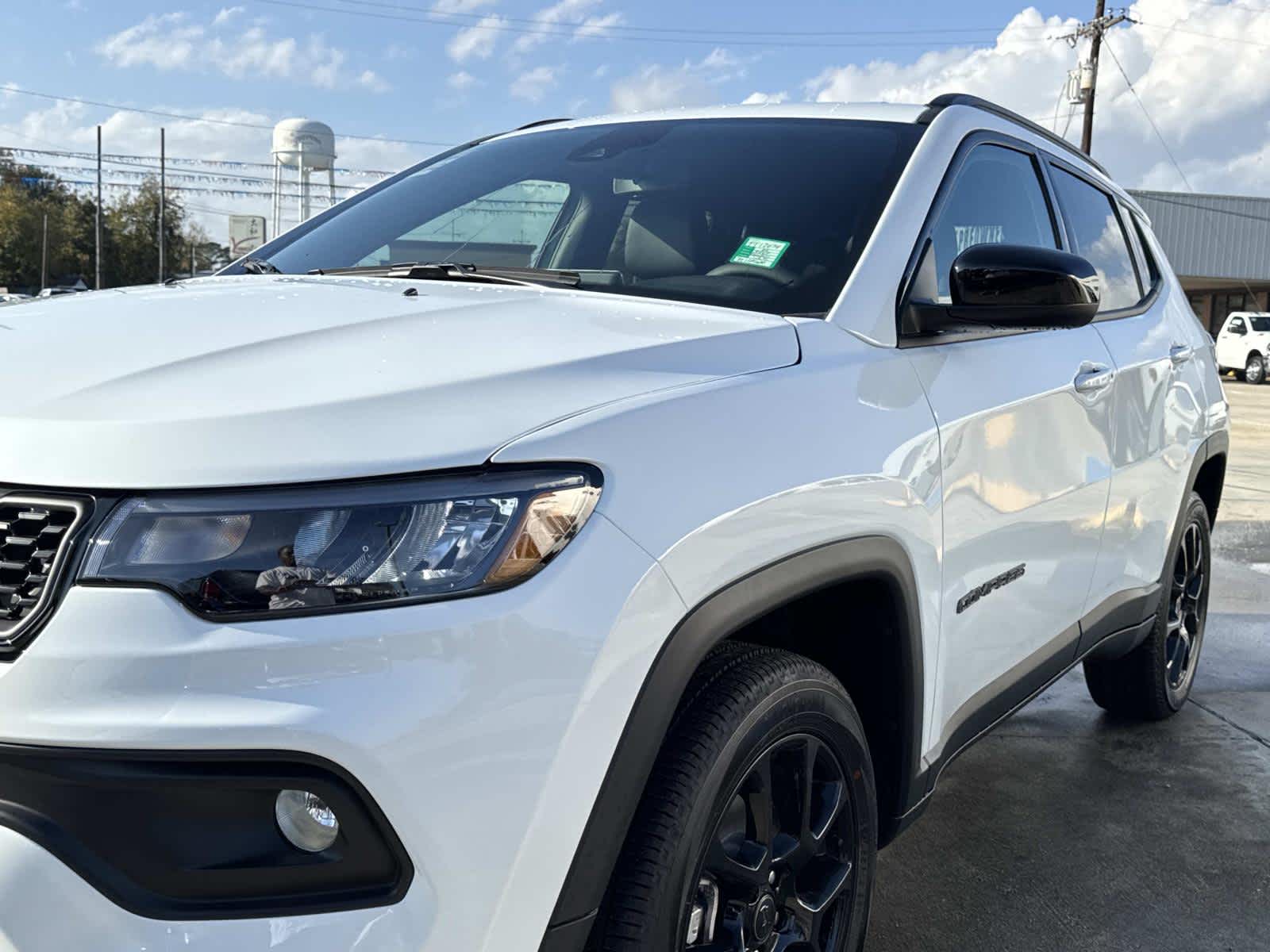 2026 Jeep Compass Latitude Altitude photo 4