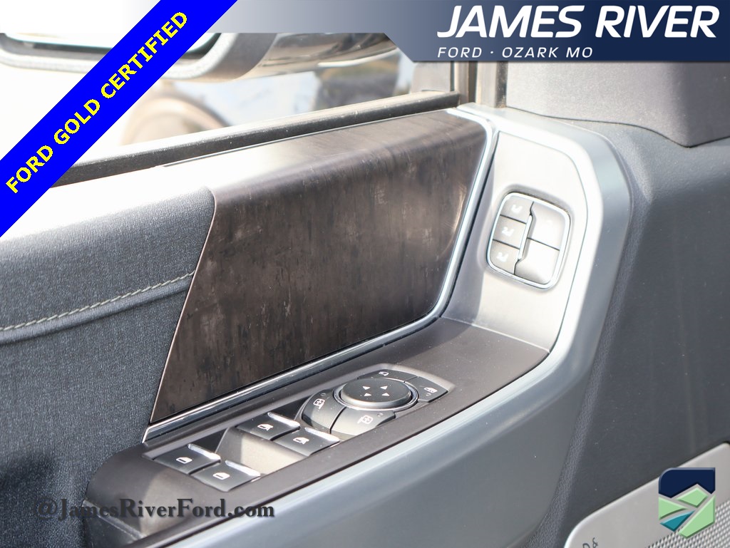 2023 Ford F-150 Lariat photo 18