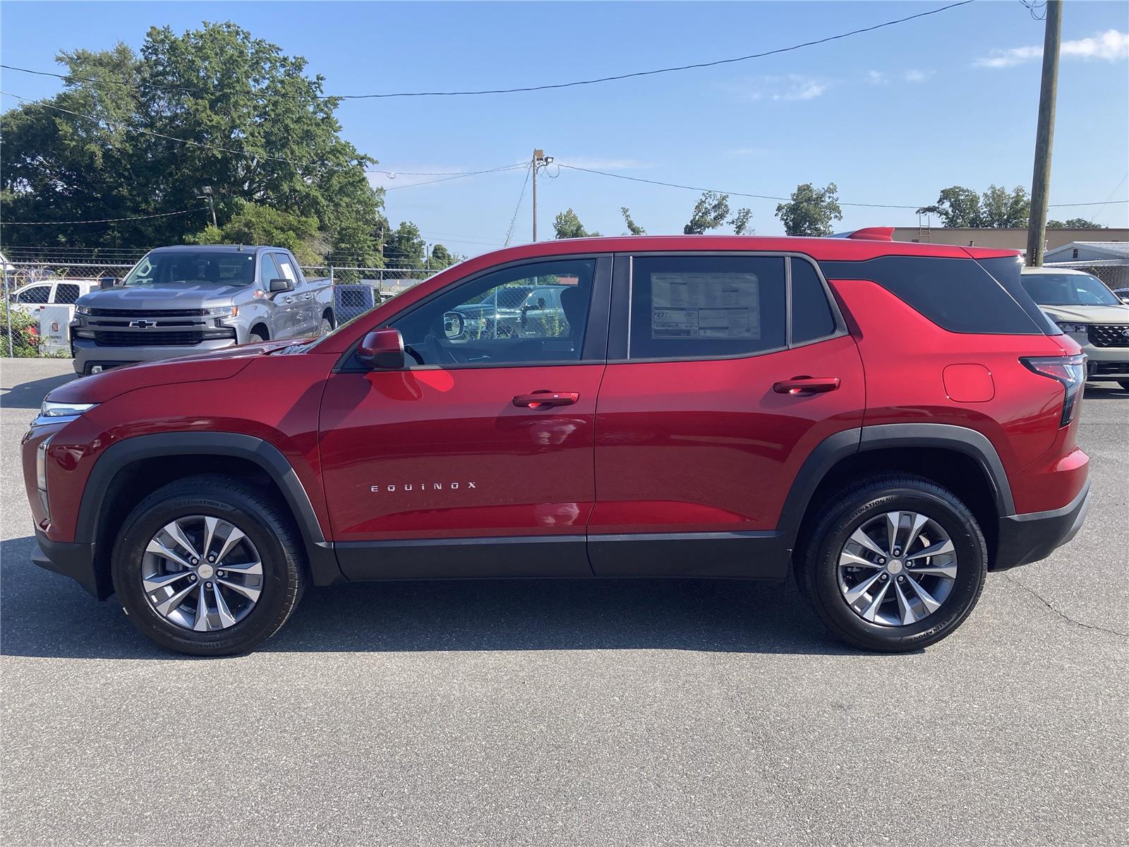2026 Chevrolet Equinox LT photo 8