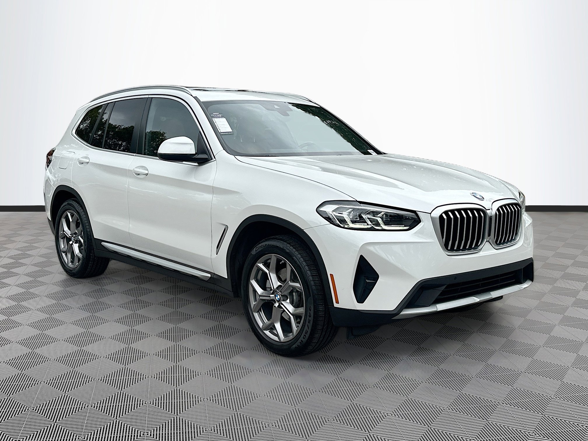 2023 BMW X3 30i