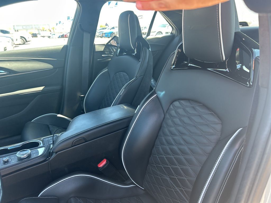 2023 Cadillac CT4 photo 10