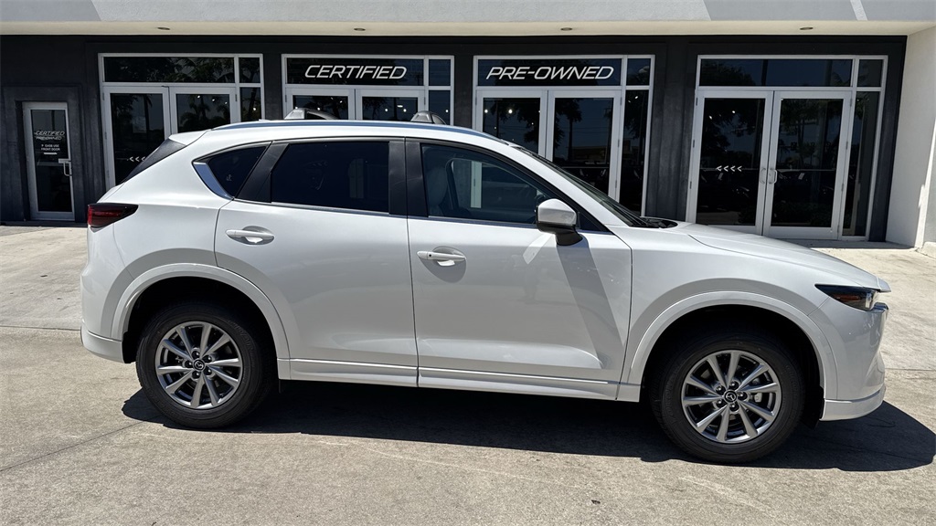 2025 Mazda CX-5 2.5 S Preferred photo 5