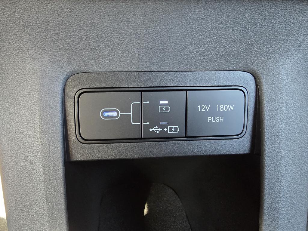 2025 Hyundai Ioniq 5 SEL photo 17