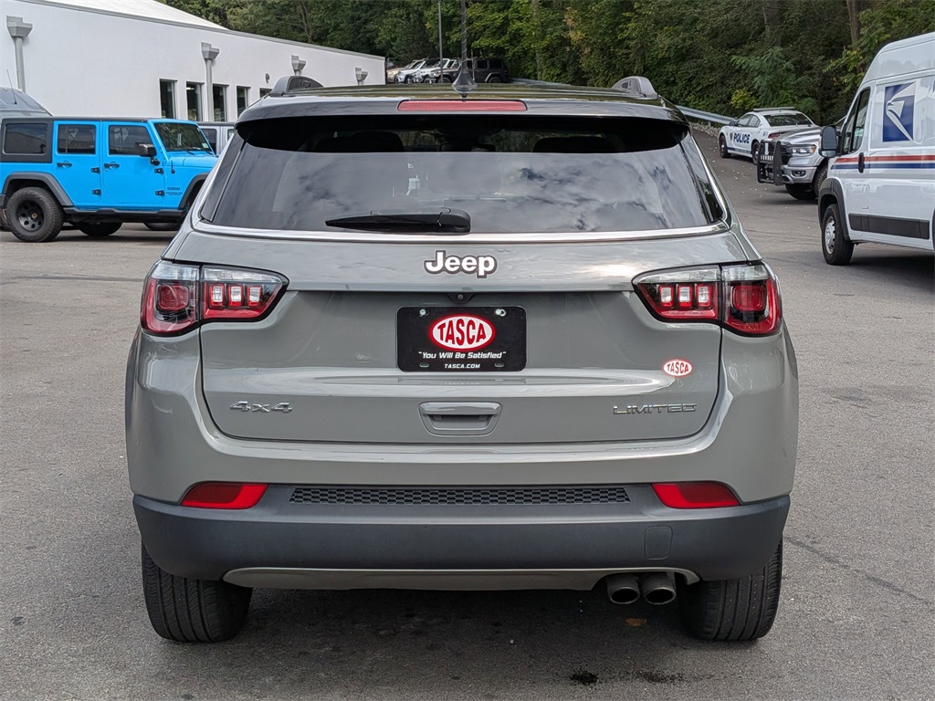 2022 Jeep Compass Limited photo 4