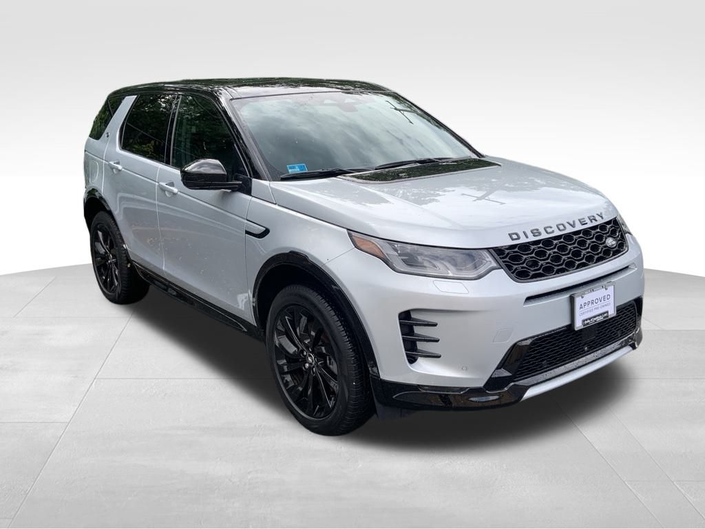 2025 Land Rover Discovery Sport SE photo 3